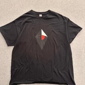 Black gildan streetwear tee skaterstyle